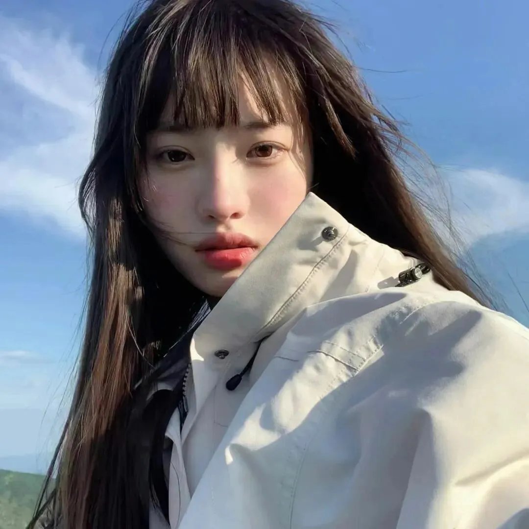 左轮百合